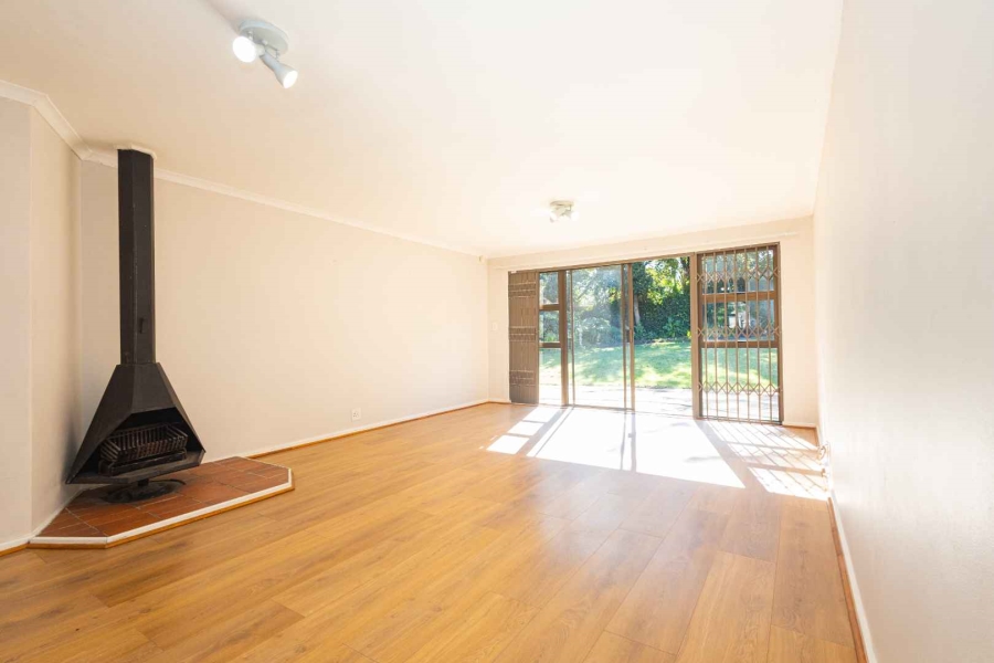 To Let 3 Bedroom Property for Rent in Kenridge Western Cape